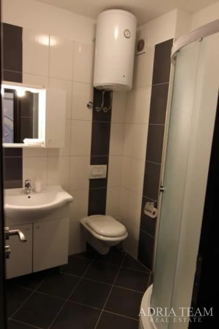 apartmanska kuća sa 7 apartmana, privlaka - slika 48