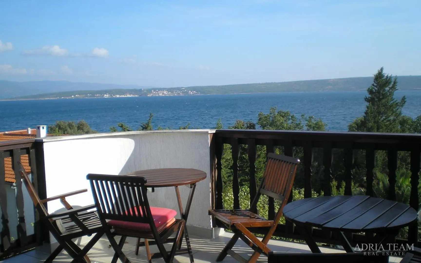 hotel 50 m od mora - posedarje - slika 34