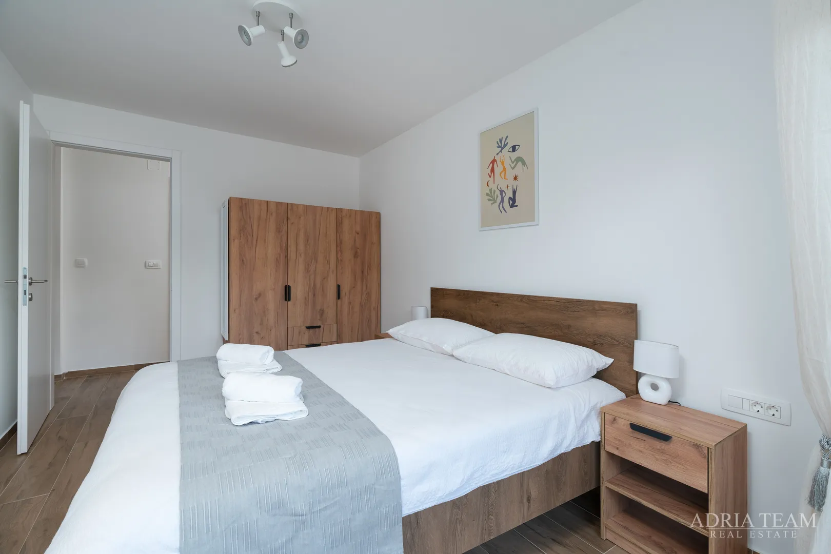 apartmani u stambenoj zgradi - vir - slika 5