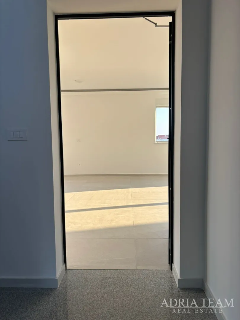 penthouse u blizini plaže, zgrada 2. novogradnja, 150 m od mora - privlaka - slika 5