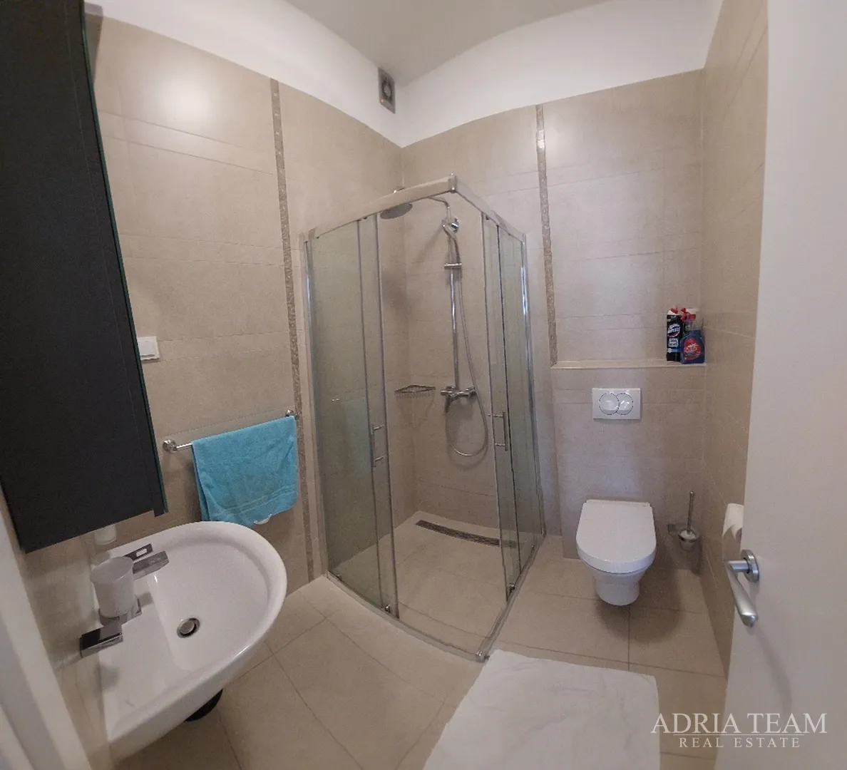 vila, 5 m od mora, odlična lokacija! - rogoznica - slika 12