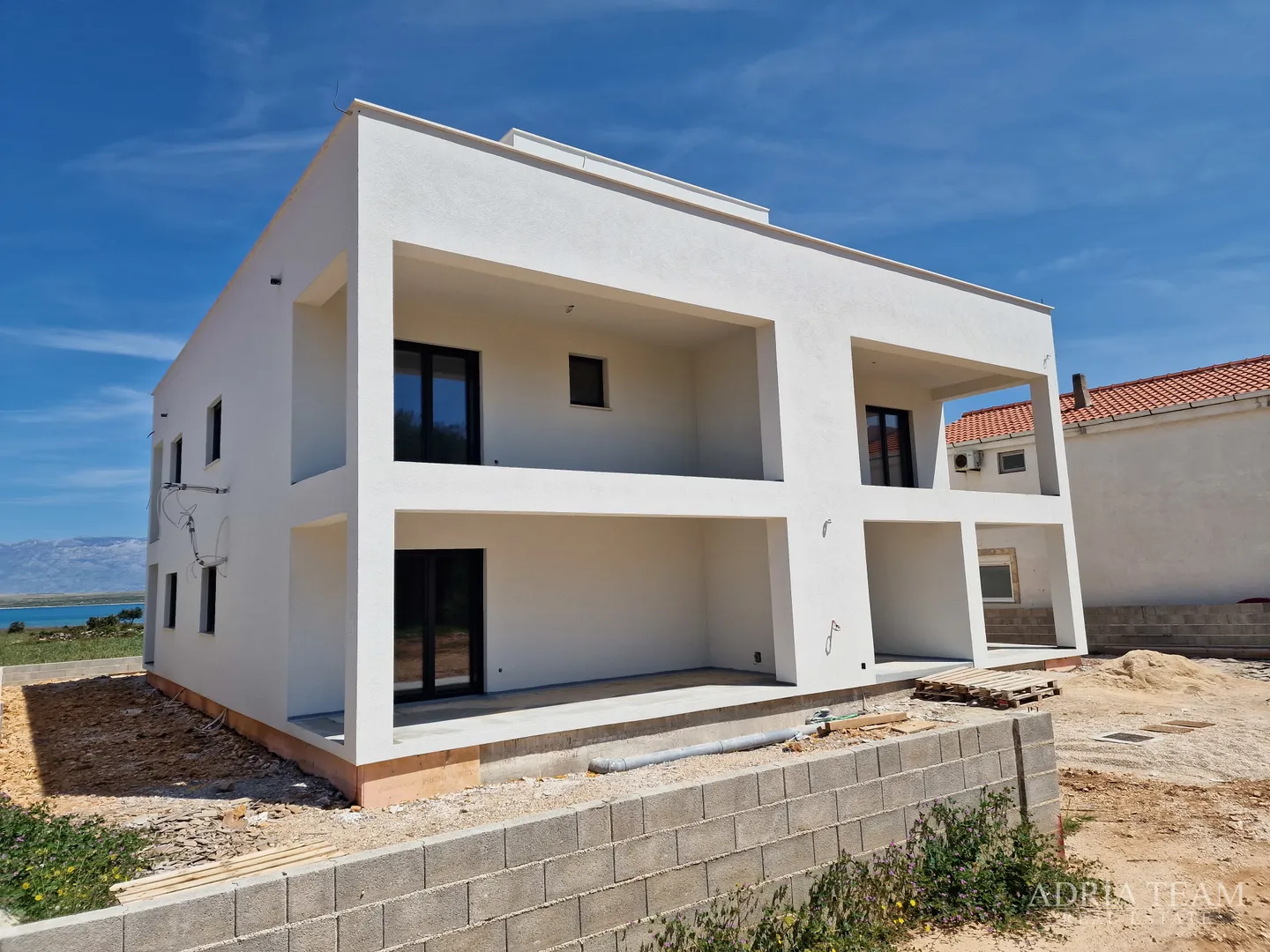 apartmani u stambenoj zgradi u prizemlju, novogradnja - vir - slika 22