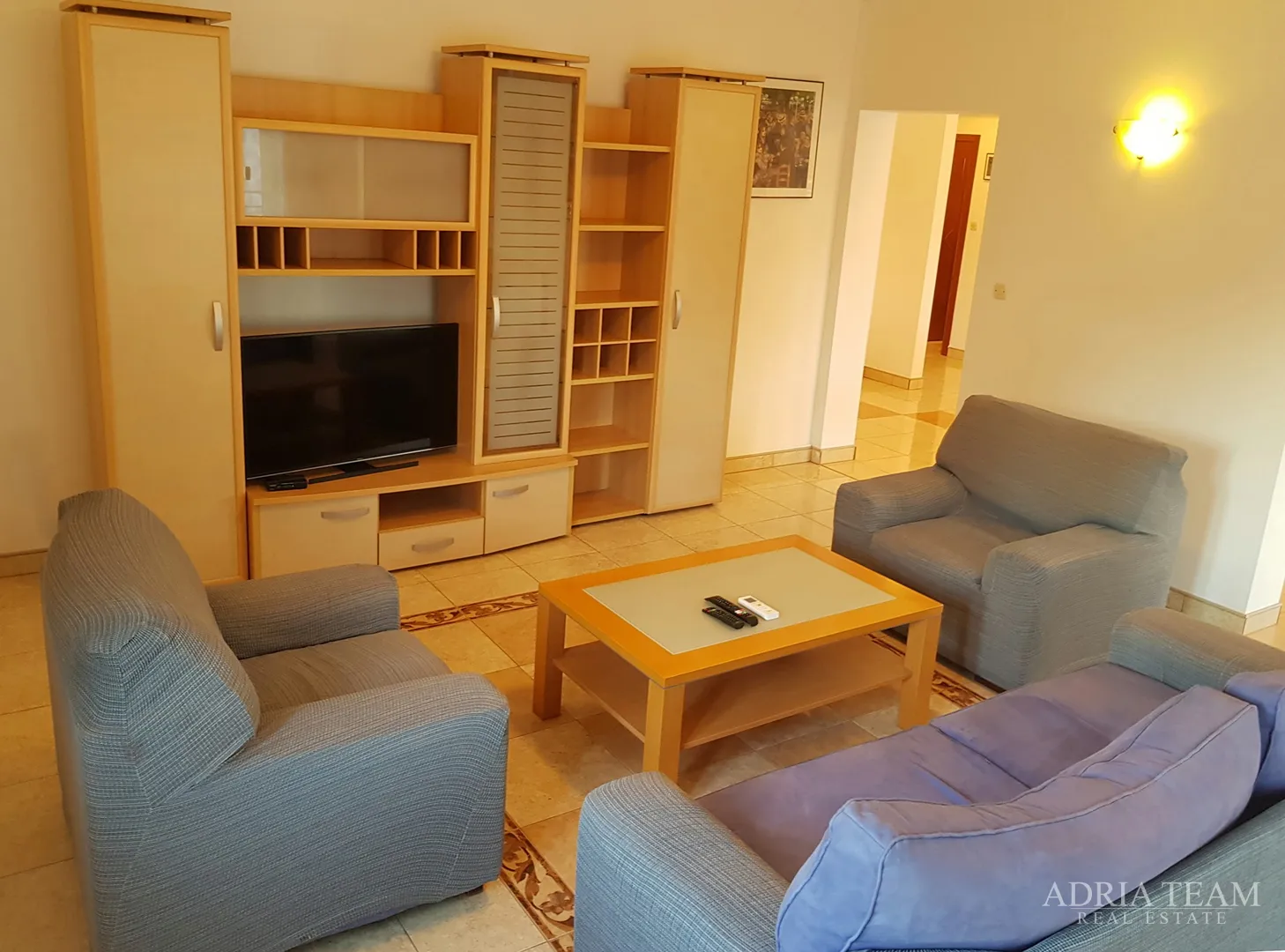 vila sa 7 apartmana, pogled na more - diklo, zadar - slika 15