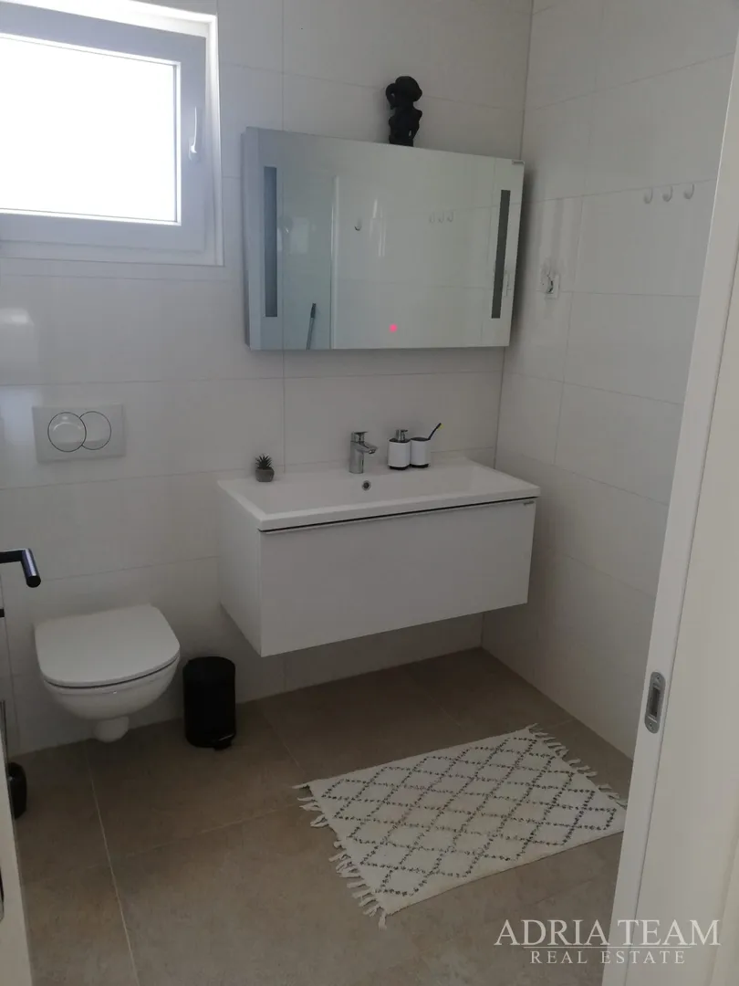 jesenska akcija! kuća za odmor s bazenom, 120 m od mora, nin - zadar - slika 36