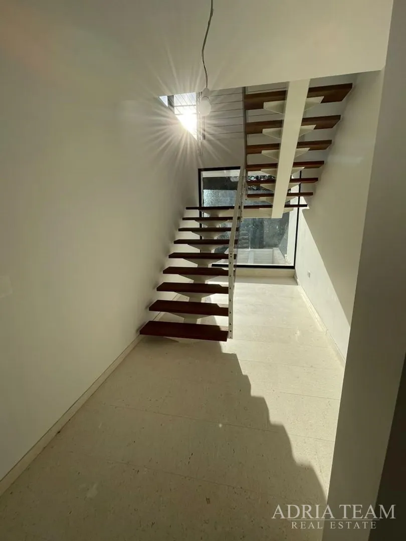 akcija!! luksuzni apartmani na mirnoj lokaciji, 100 m od mora, kožino - zadar - slika 17