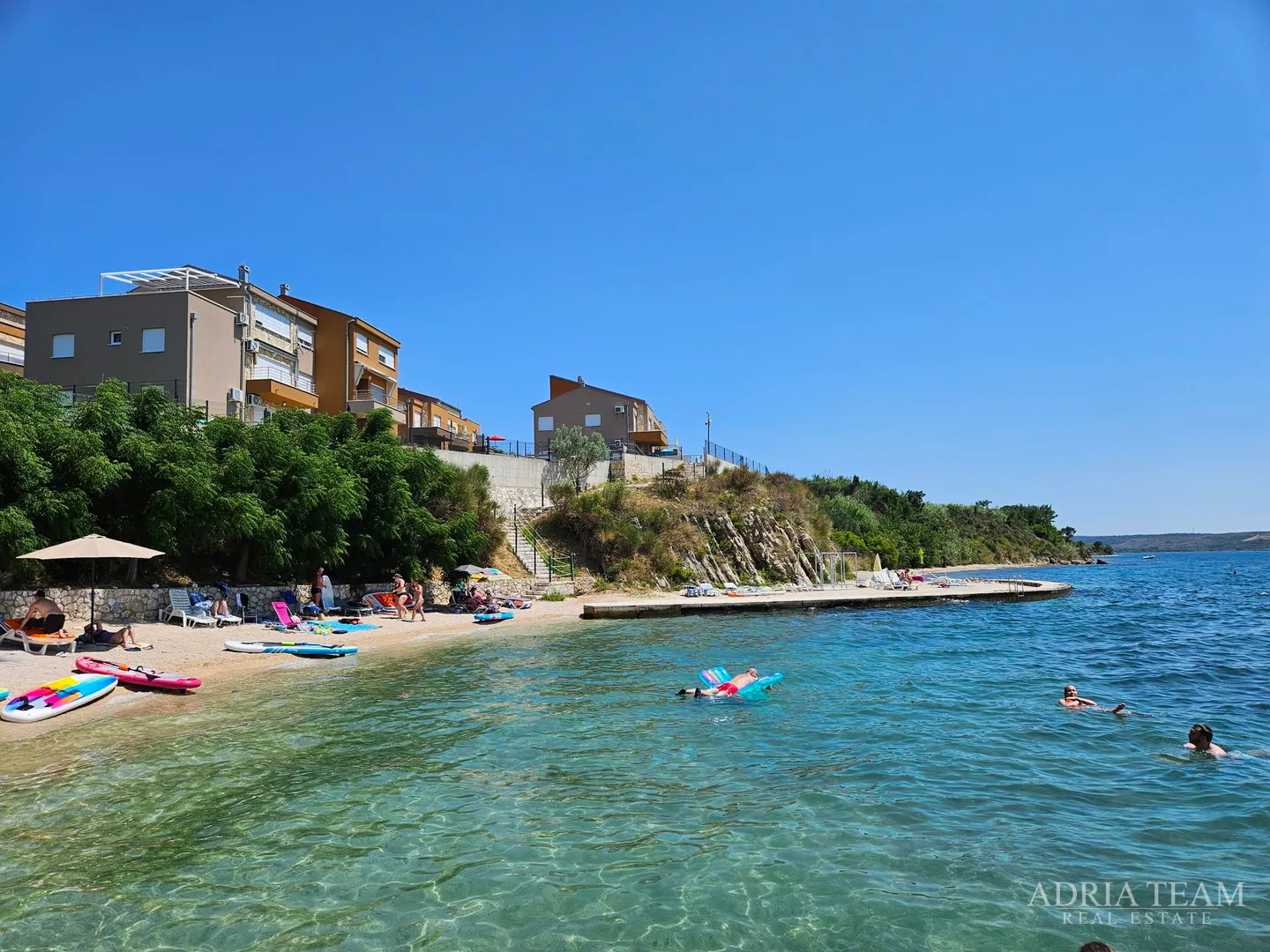 apartman s prekrasnim pogledom na more, 15 m od mora - rtina, benići - slika 10