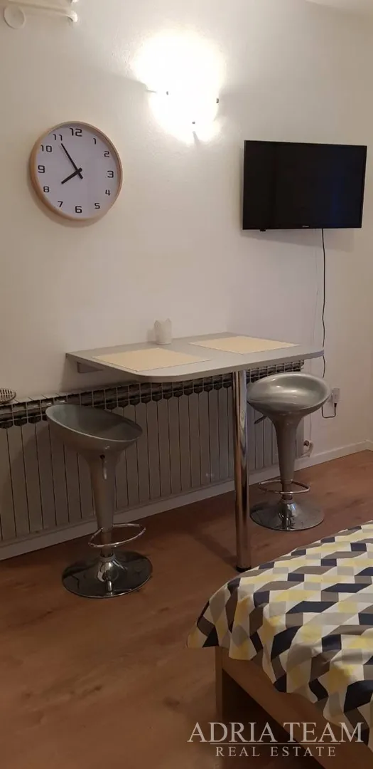 apartmanska kuća 100 m od mora, odlična lokacija - novalja, pag - slika 61