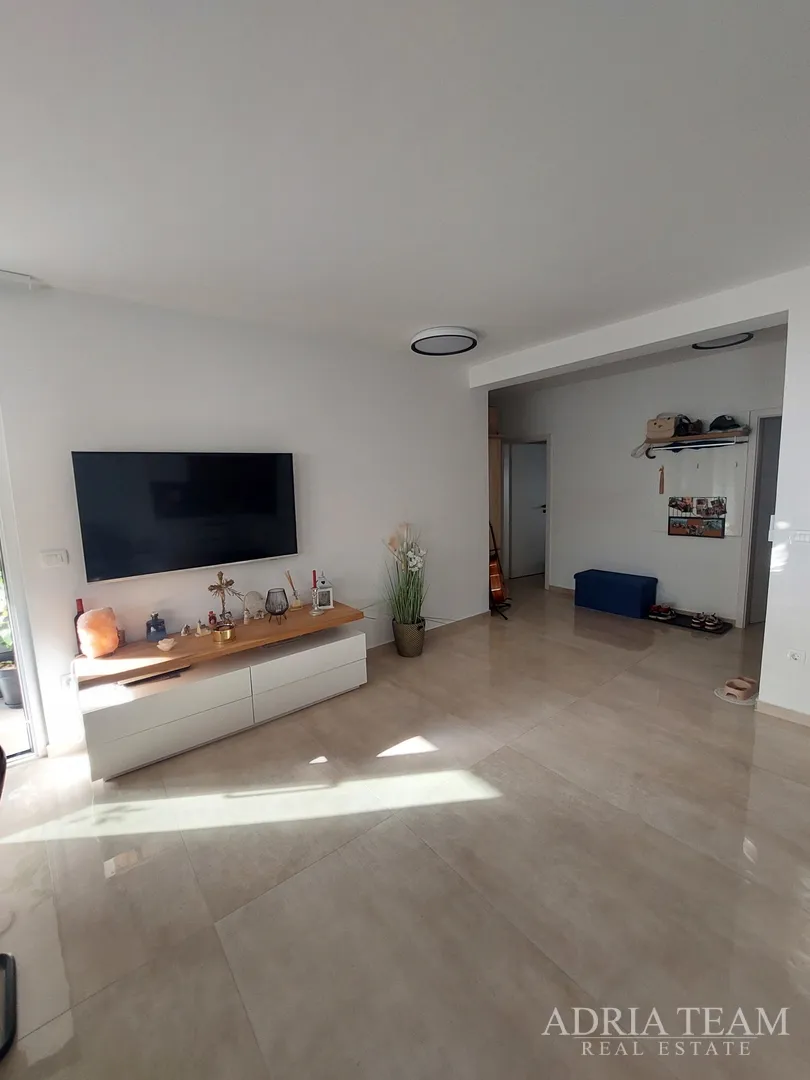 apartman u stambenoj zgradi, 80 m od mora - diklo, zadar posebna ljetna akcija! - slika 48