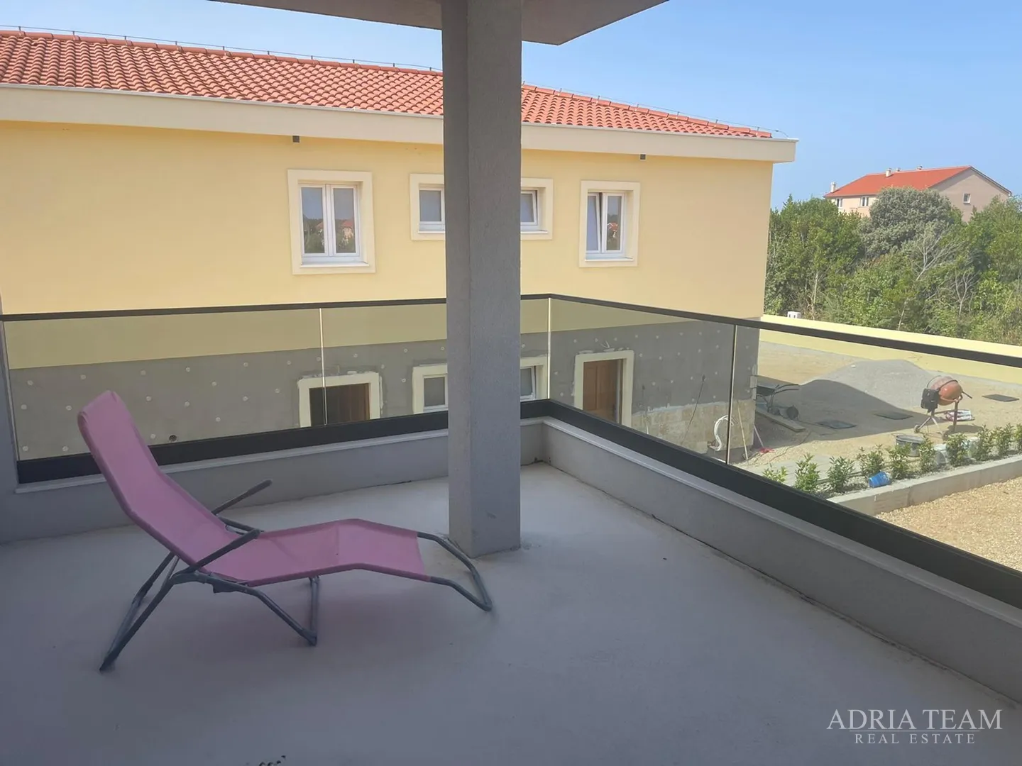 vila s bazenom u novogradnji - zaton - slika 66