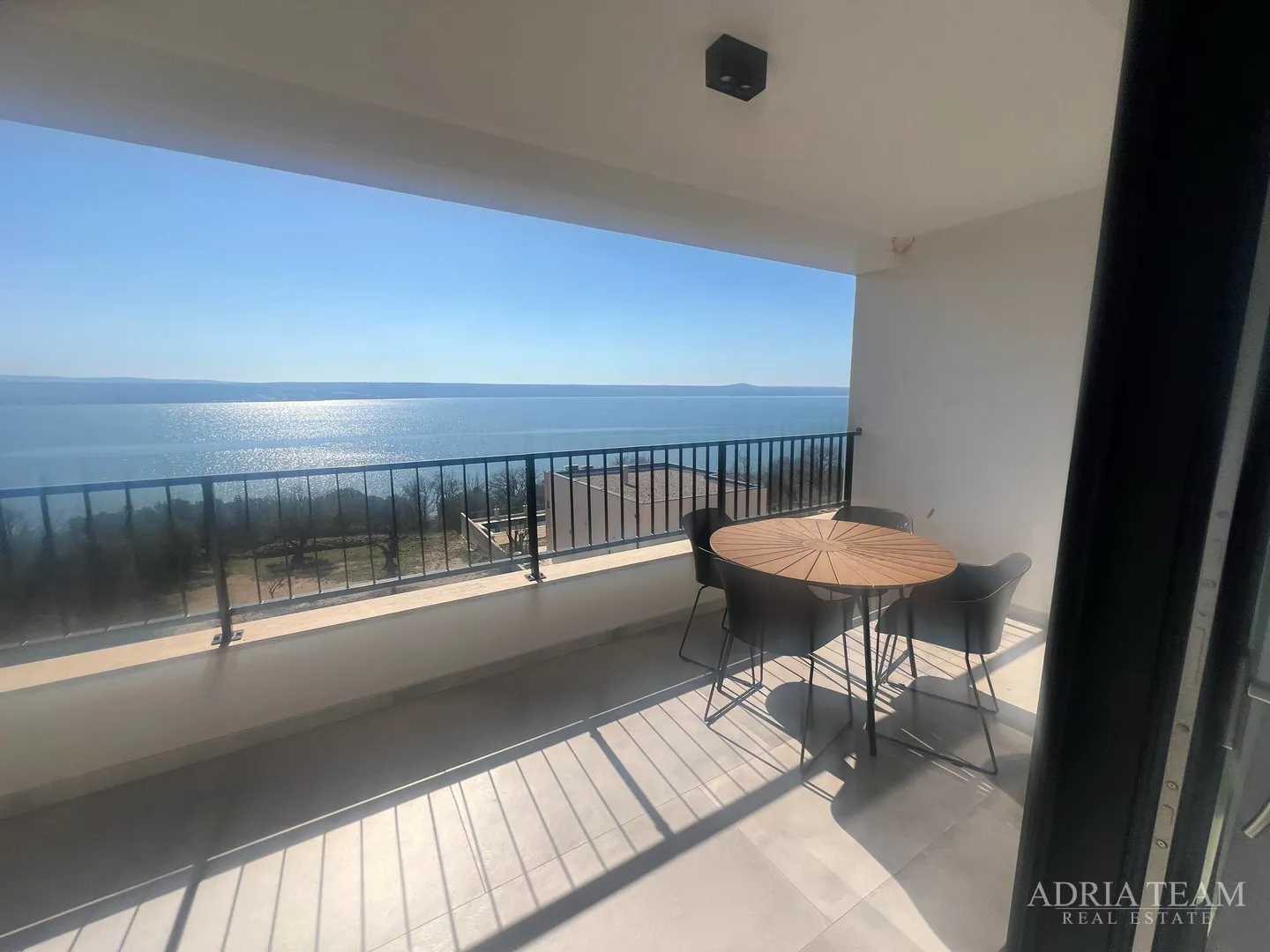 apartmani u novogradnji s otvorenim pogledom na more, maslenica - slika 26