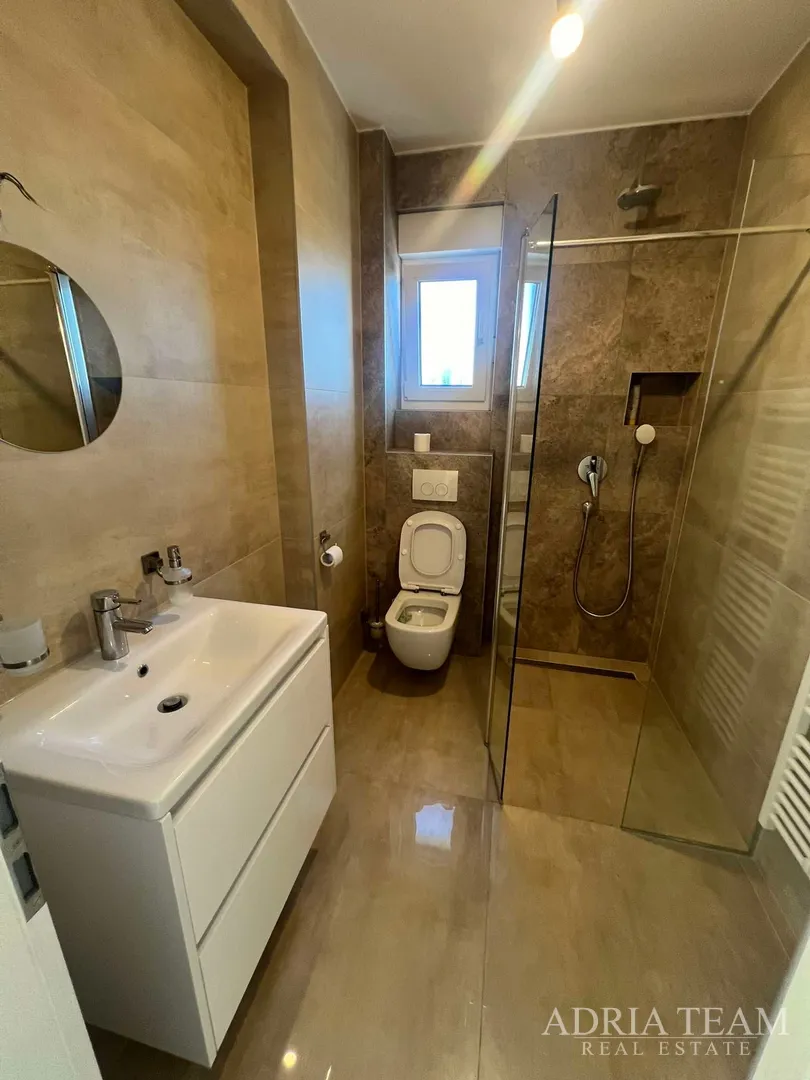 posebna ljetna akcija! apartman u stambenoj zgradi, 80 m od mora - diklo, zadar - slika 28
