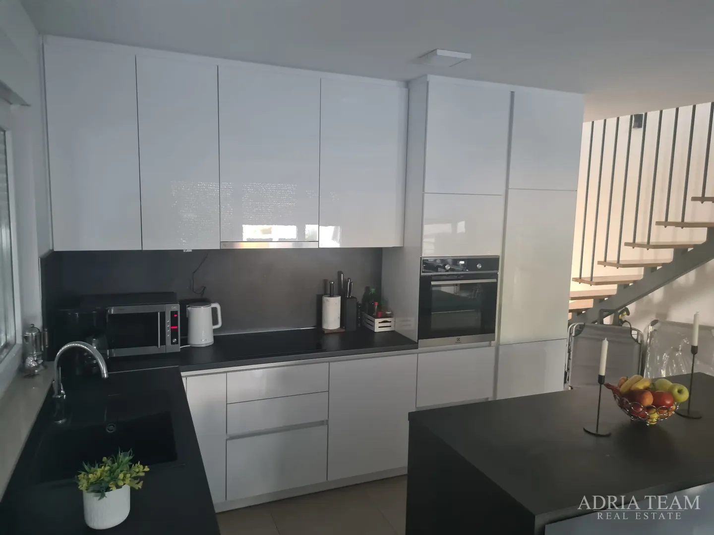 jesenska akcija! kuća za odmor s bazenom, 120 m od mora, nin - zadar - slika 29