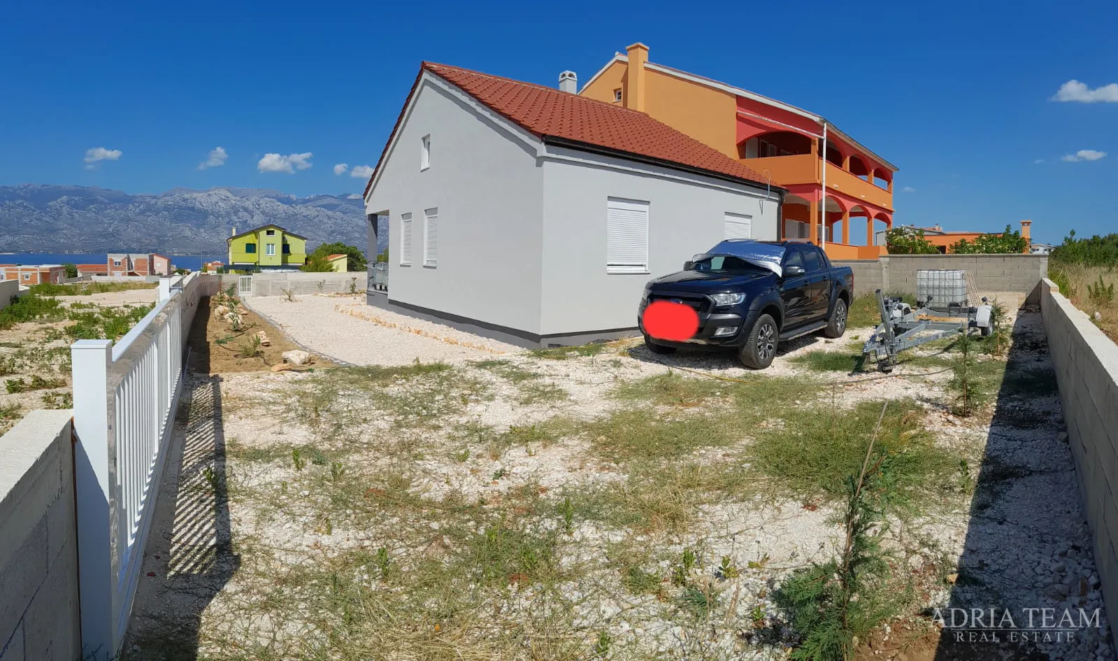kuća u novogradnji - ražanac - slika 36