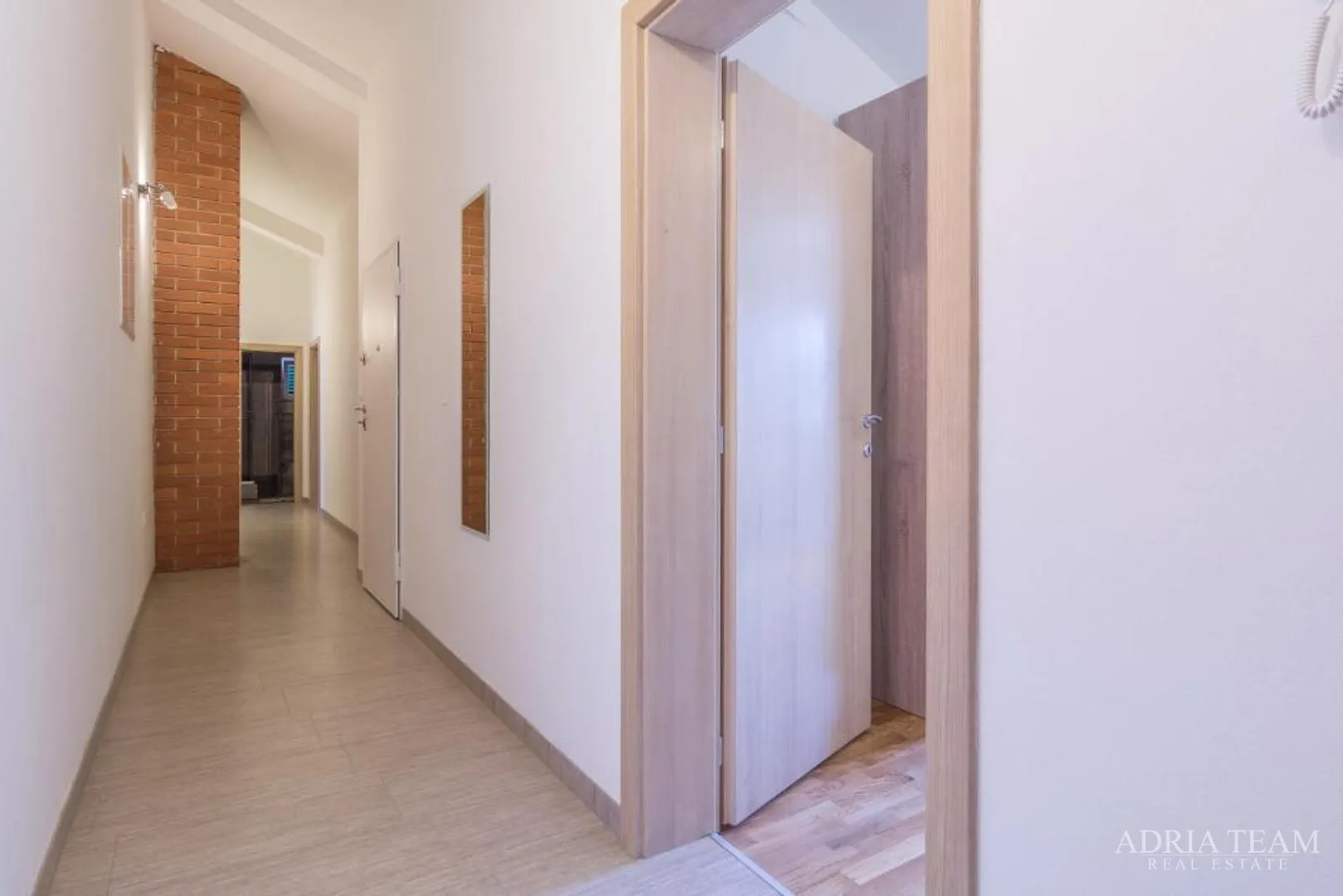 kuća u nizu, prvi red do mora - šimuni, pag - slika 25