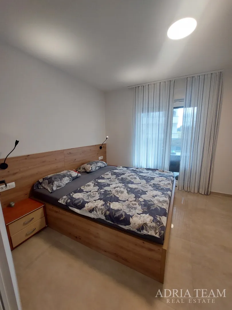apartman u stambenoj zgradi, 80 m od mora - diklo, zadar posebna ljetna akcija! - slika 30