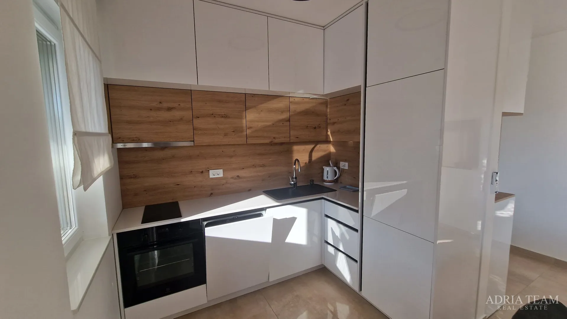 dvosobni apartman u blizini kampa falkensteiner - zadar, borik - slika 4