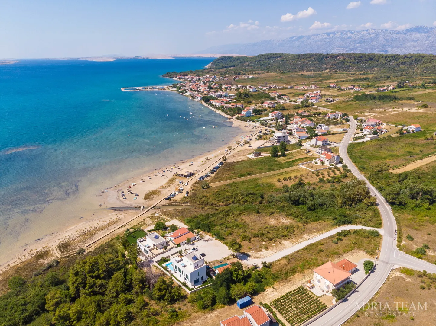 luksuzna vila u prvom redu do mora - ljubač - slika 49