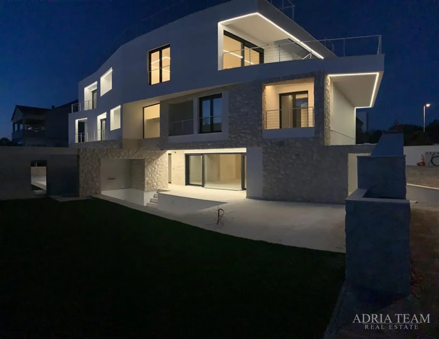 akcija!! luksuzni apartmani na mirnoj lokaciji, 100 m od mora, kožino - zadar - slika 3