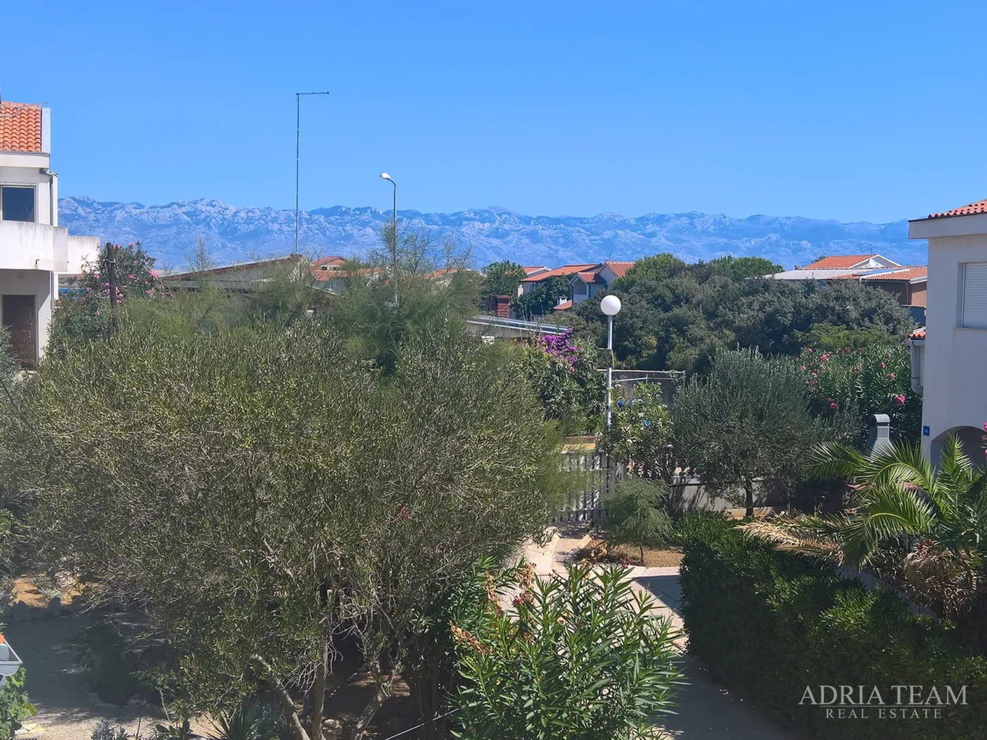 apartmani, prvi red do mora, vir - zadar izvrsna prilika!!! - slika 9