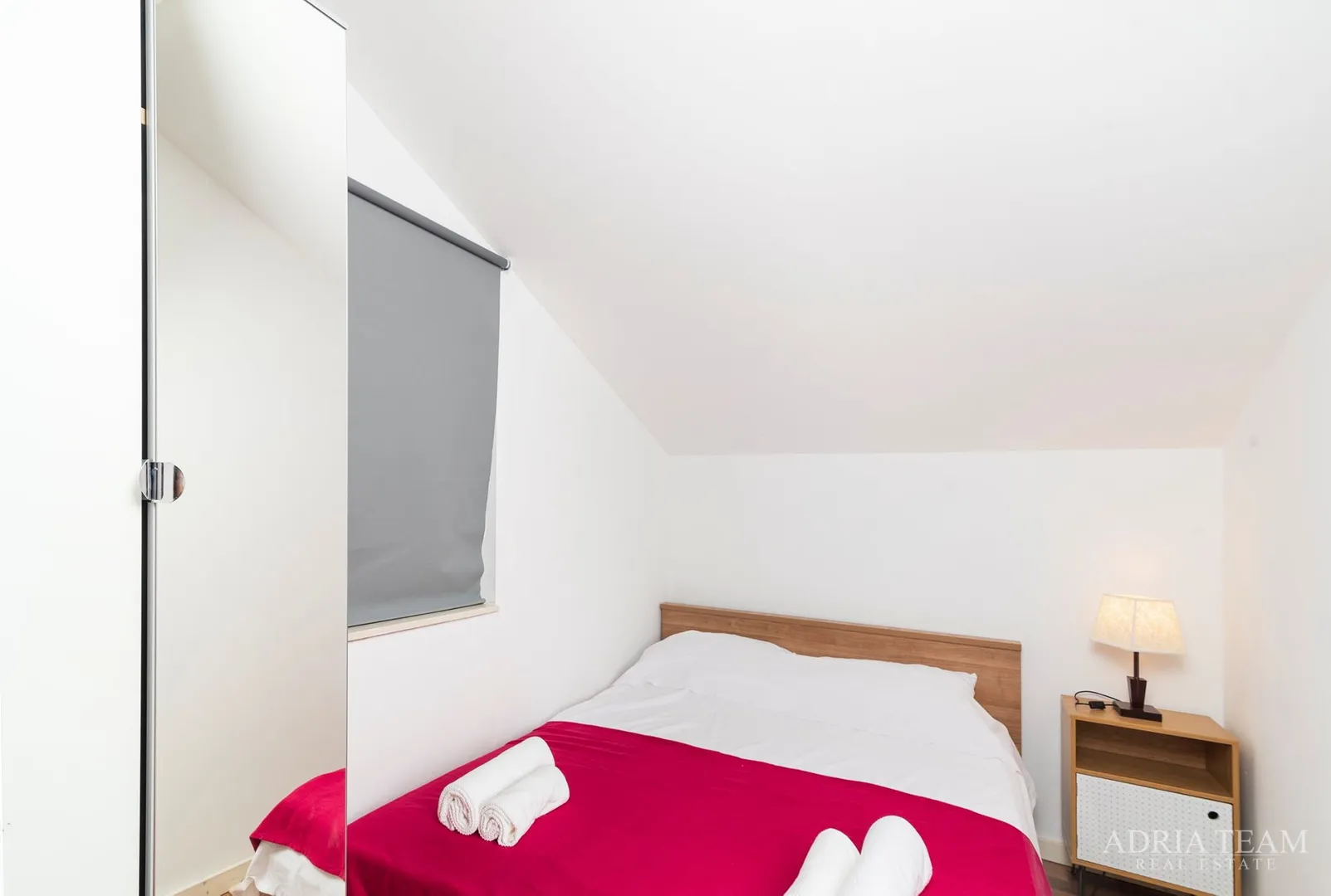 apartmanska kuća s bazenom, mirna i tiha pozicija, posedarje - slika 15