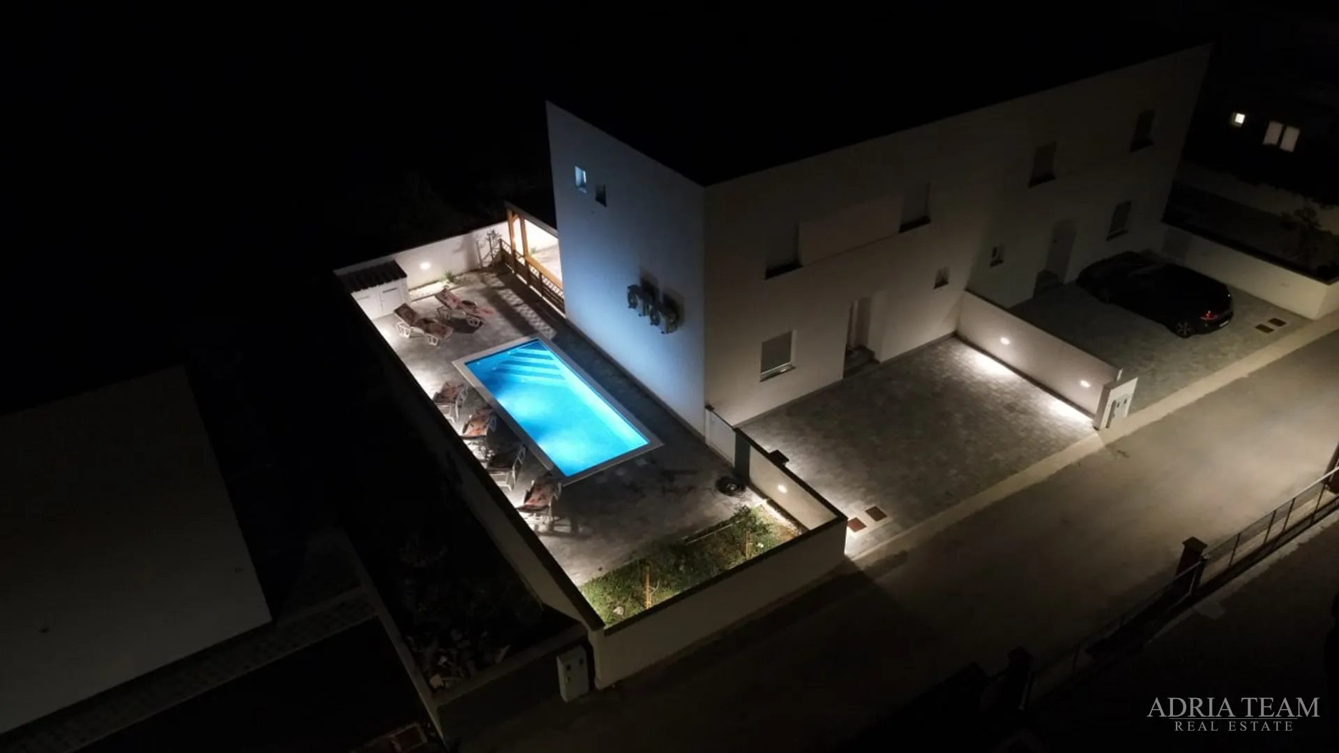 vila s bazenom, 350 m od mora, vir - zadar - slika 29