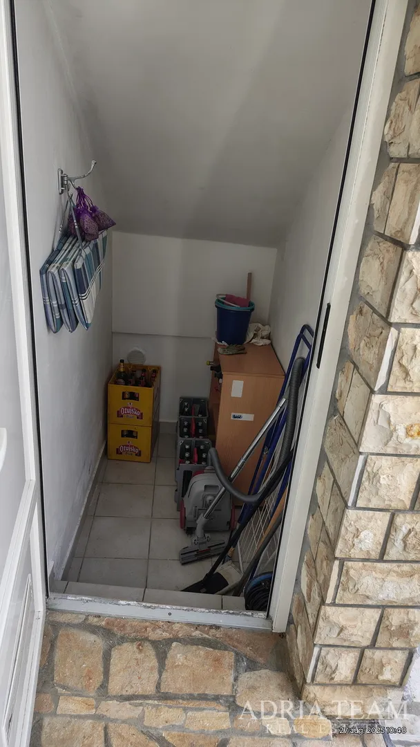 kuća s prelijepim otvorenim pogledom na more, djelomično obnovljena - donji karin - slika 7