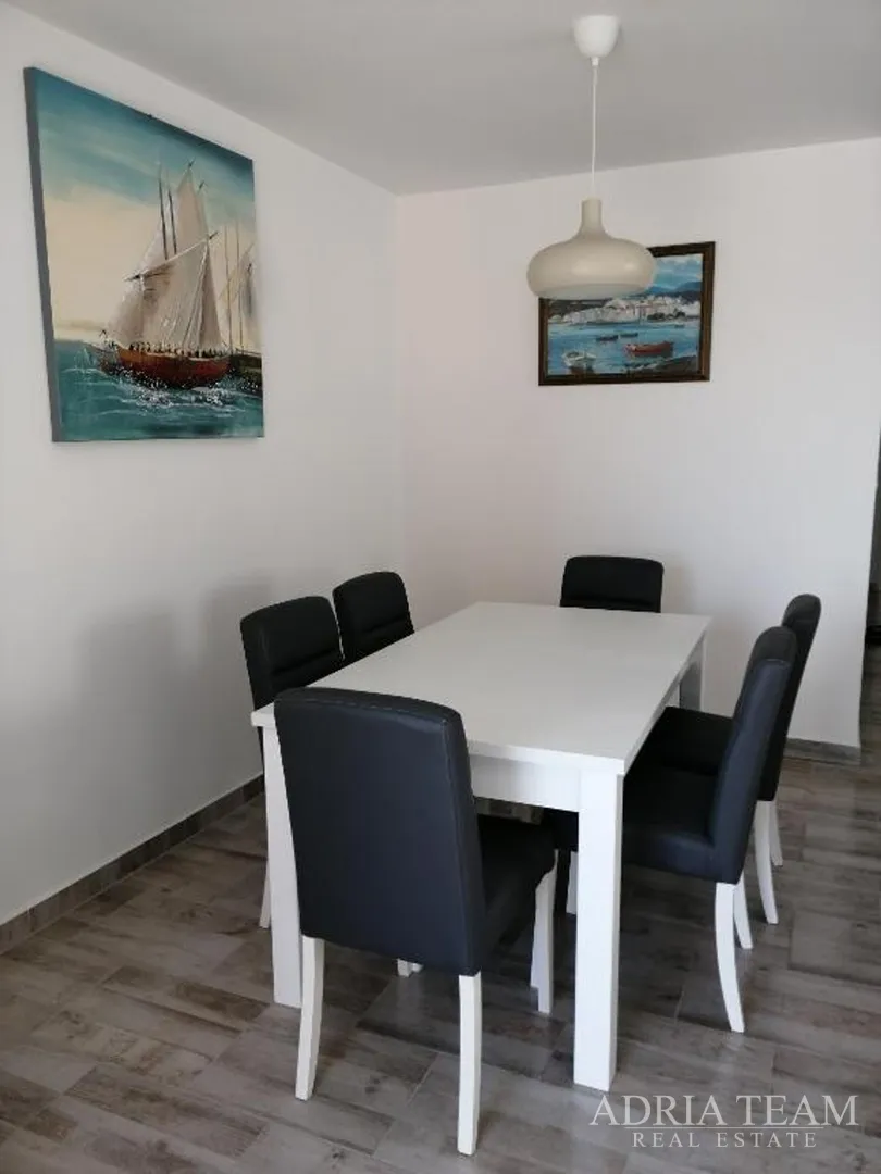 kuća s 3 stambene jedinice i bazenom, pogled na more - maslenica - slika 18
