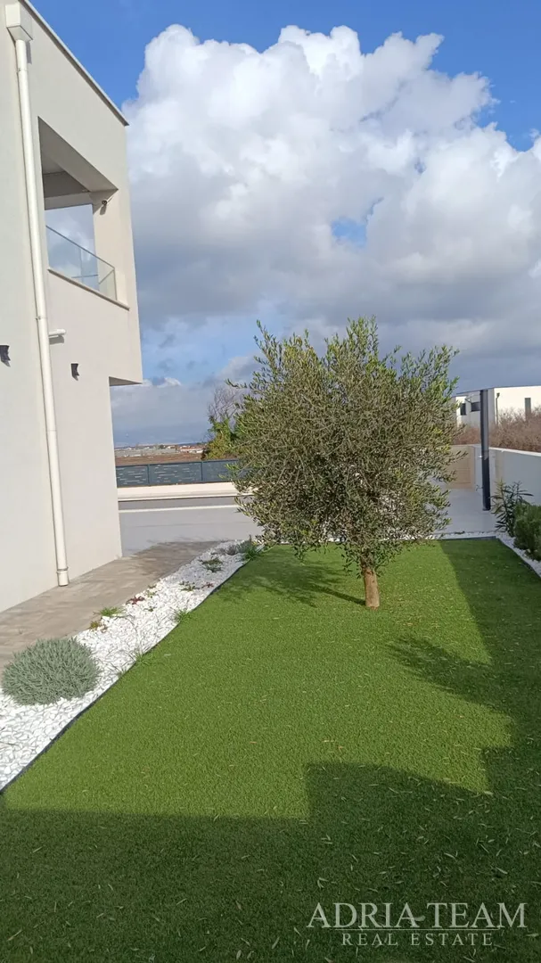 jesenska akcija! kuća za odmor s bazenom, 120 m od mora, nin - zadar - slika 57