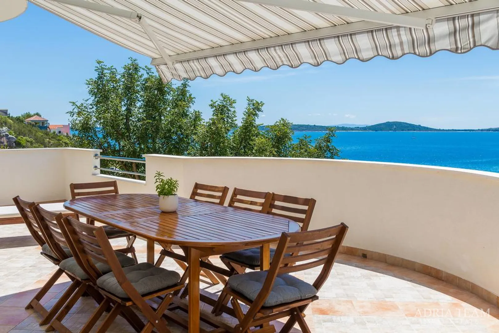 apartmanska kuća, trogir - slika 27
