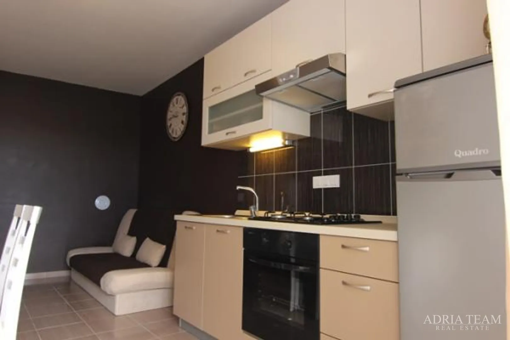 apartmanska kuća sa 7 apartmana, privlaka - slika 40