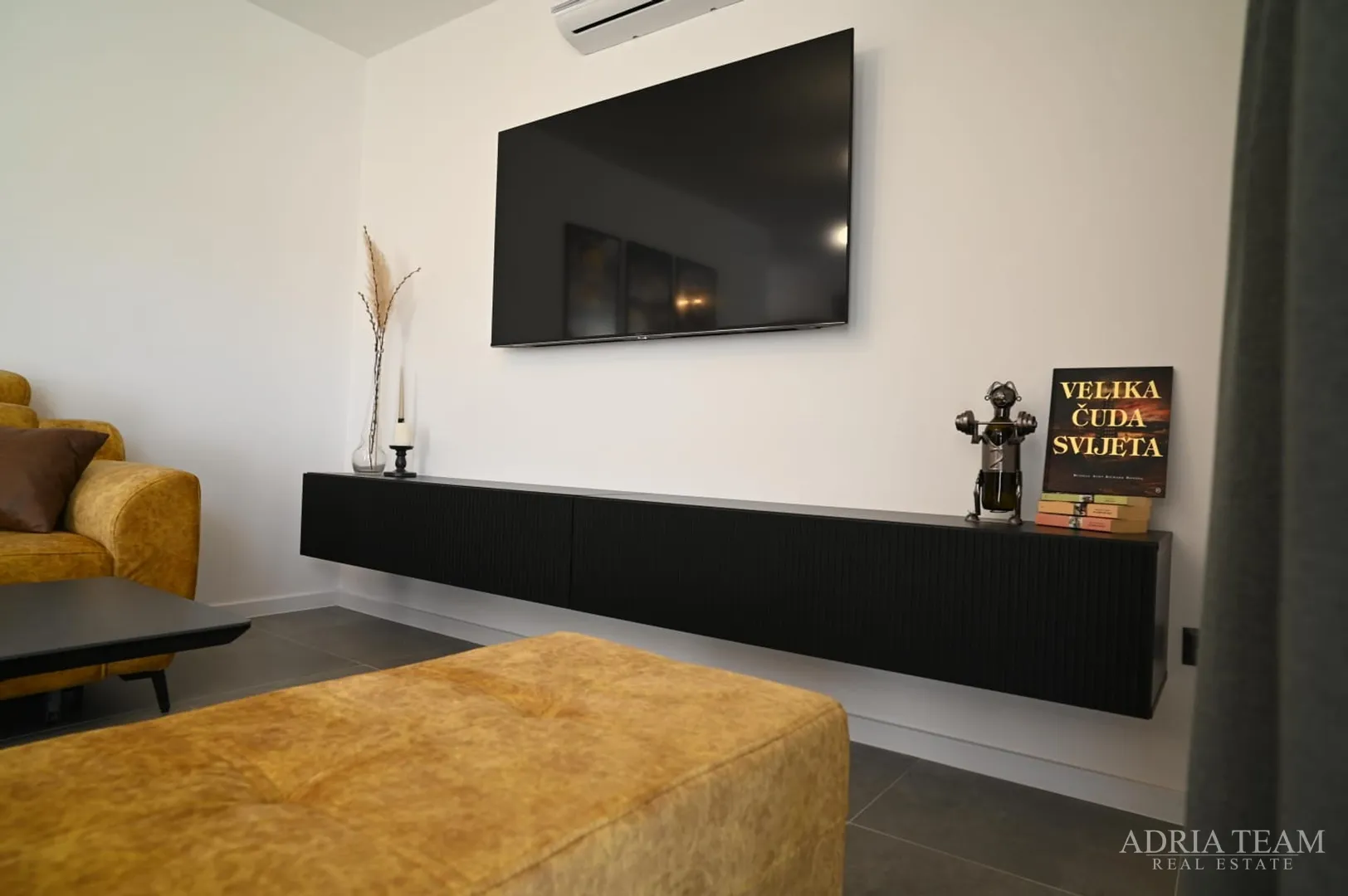 vila s bazenom, 350 m od mora, vir - zadar - slika 11