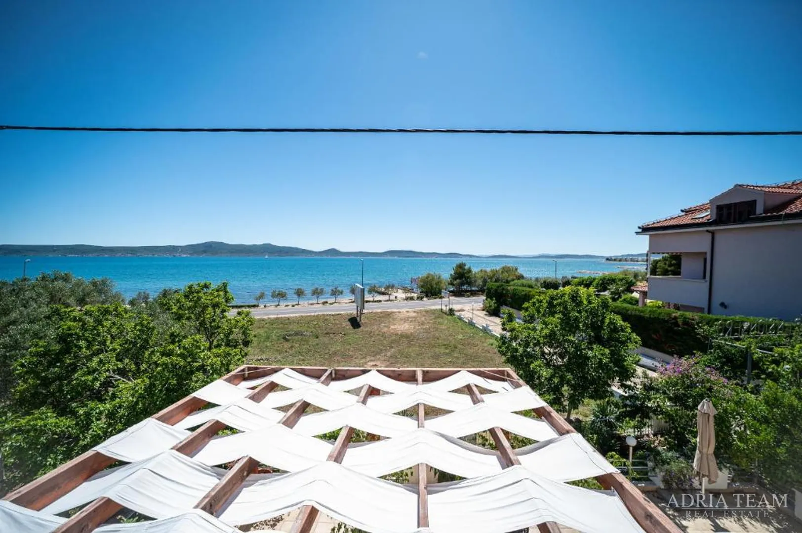 hotel - sukošan, prvi red do mora - slika 43