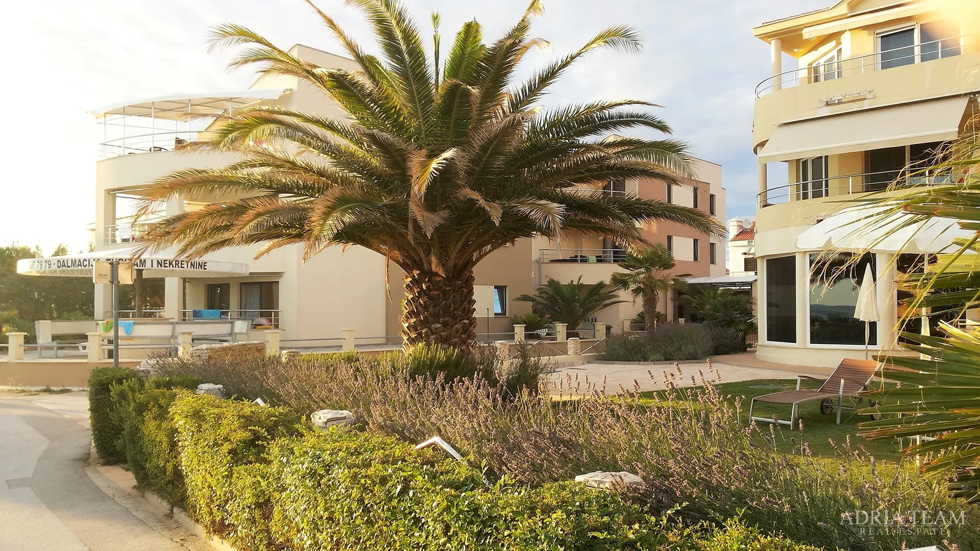 četverosoban apartman, top pozicija!! prvi red do mora - privlaka, zadar - slika 11