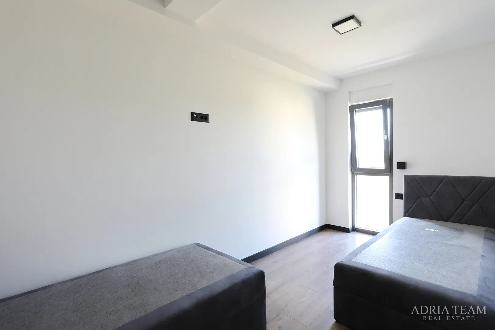 dvoetažni apartmani u novogradnji u dvije identične kuće u nizu - privlaka - slika 34