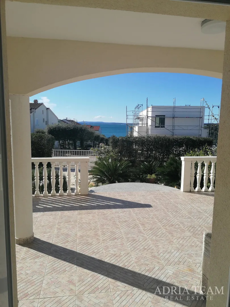 apartmanska kuća s 3 apartmana, 120 m od mora, petrčane - zadar - slika 17