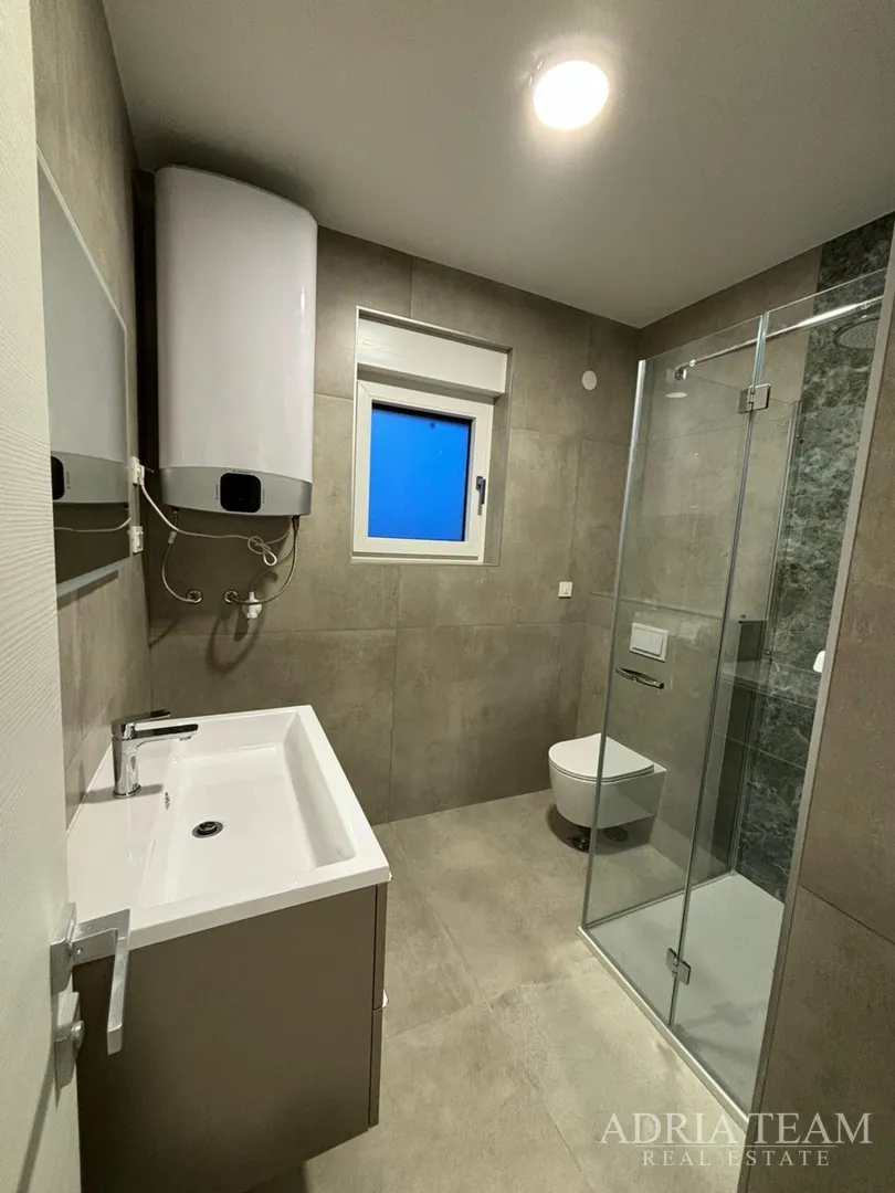 penthouse, novogradnja, 150 m od mora - privlaka - slika 25
