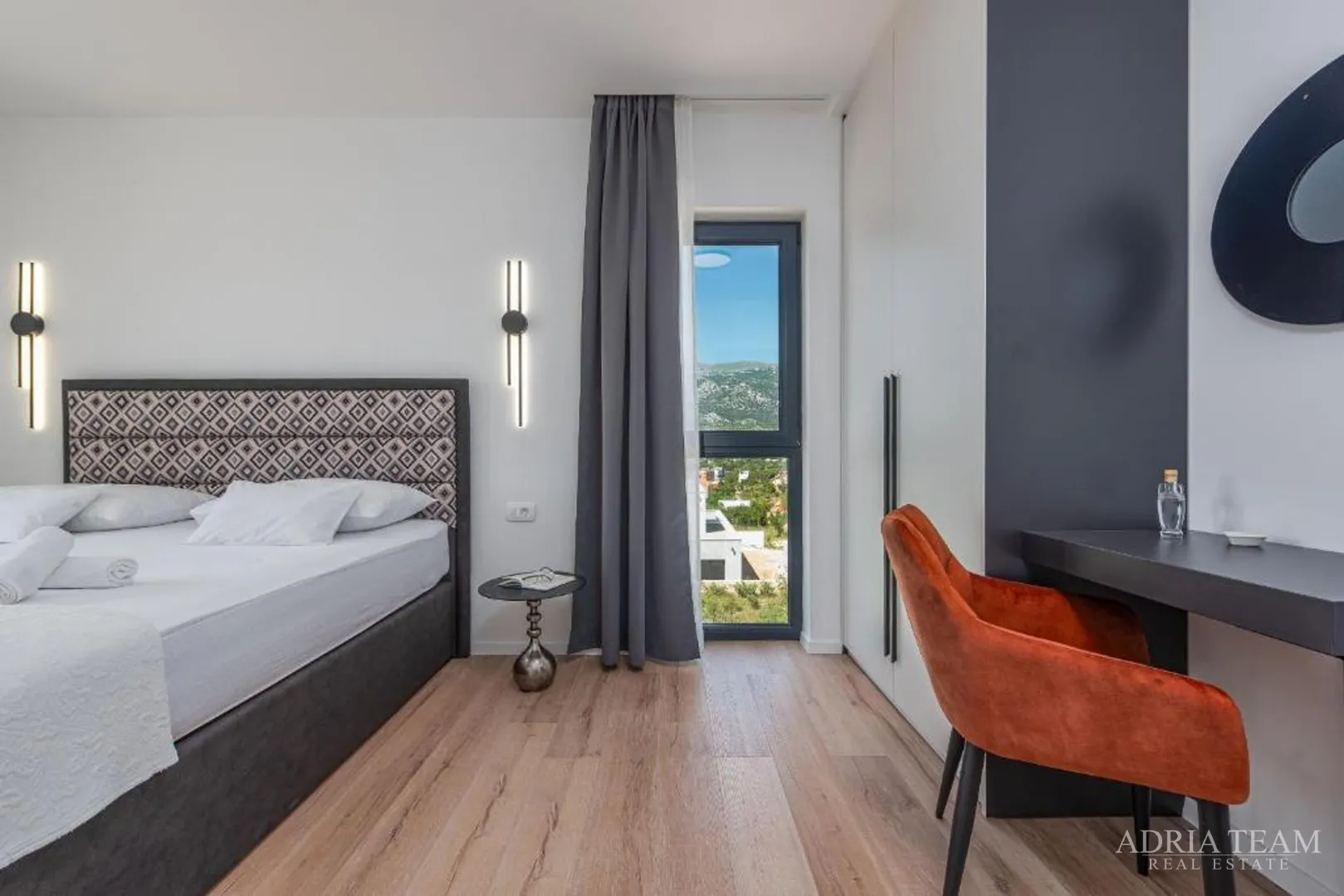 novoizgrađena vila s pogledom na more, planine i šumu - rovanjska - slika 14