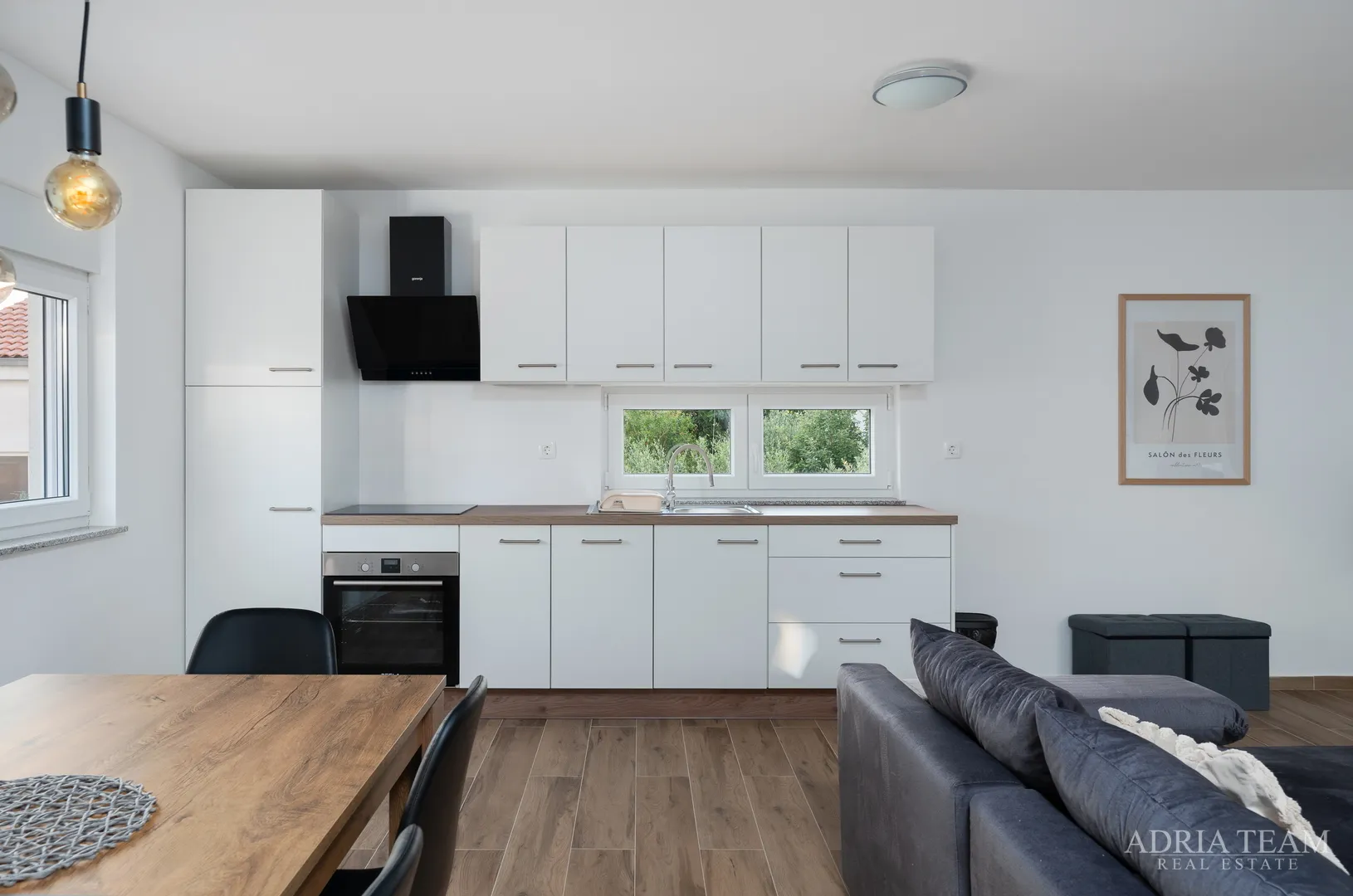 namješten apartman s krovnom terasom - vir - slika 14