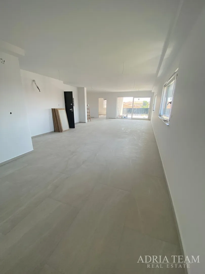 penthouse, novogradnja, 150 m od mora - privlaka - slika 32