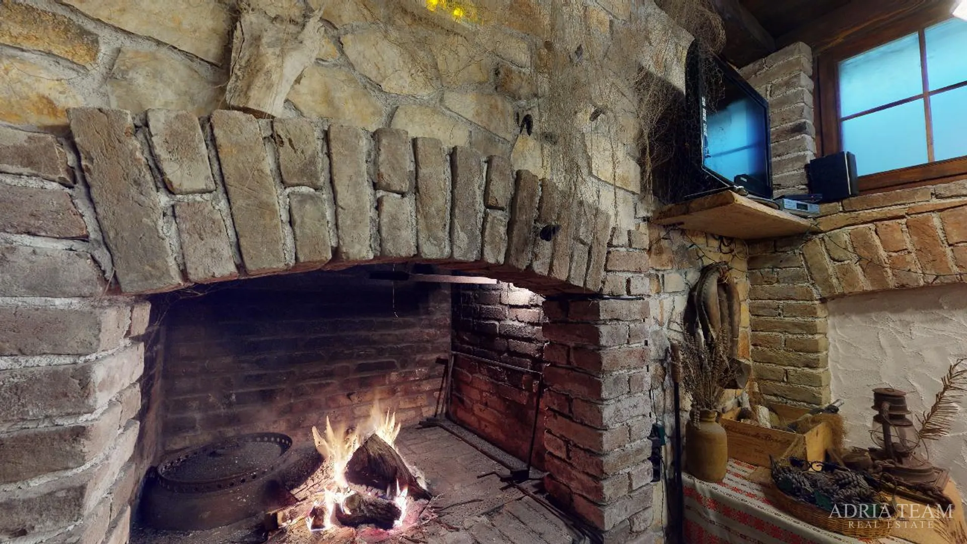 hotel s konobom i krovnom terasom, 1. red do mora - sukošan - slika 115