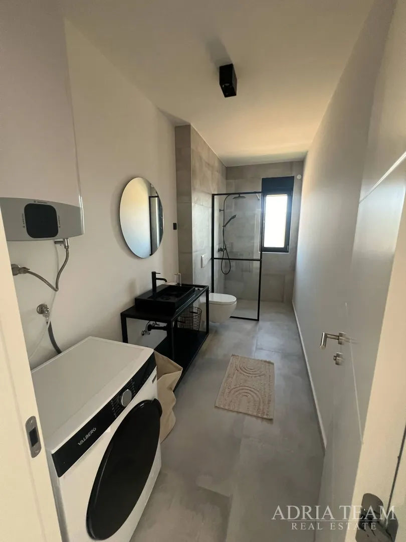 apartmani u novogradnji s otvorenim pogledom na more, maslenica - slika 14