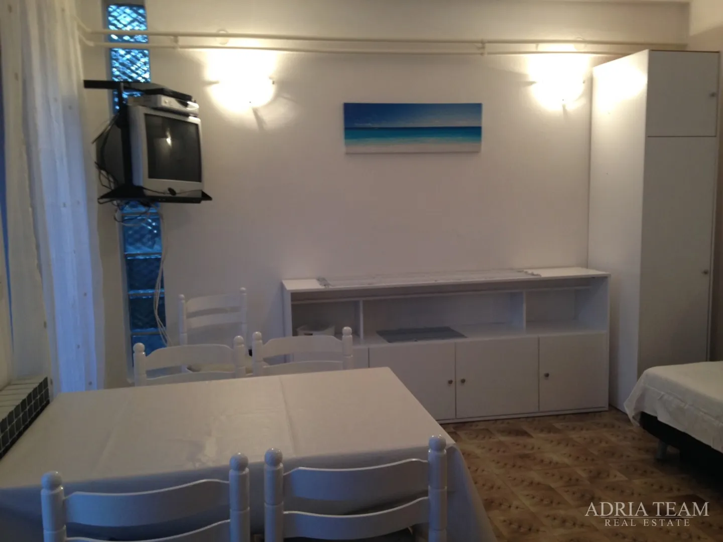 apartmanska kuća 100 m od mora, odlična lokacija - novalja, pag - slika 32