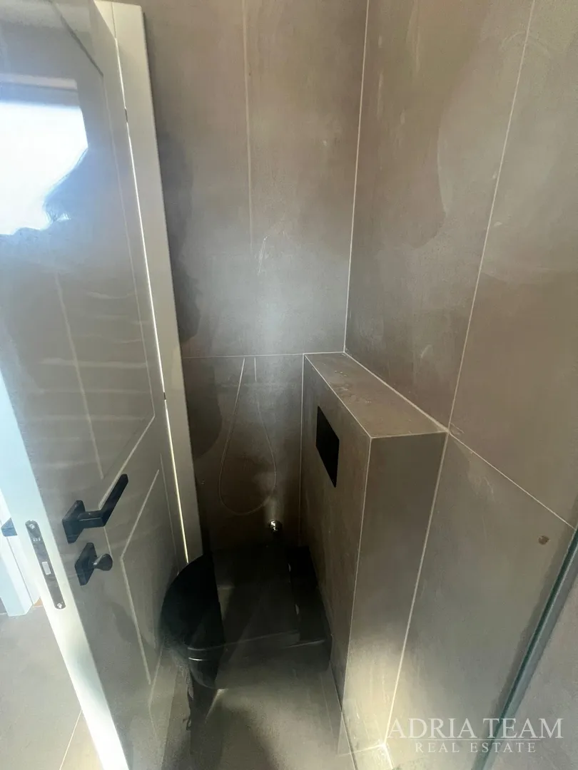 apartmani u prvom redu do mora, novogradnja - vinjerac - slika 45