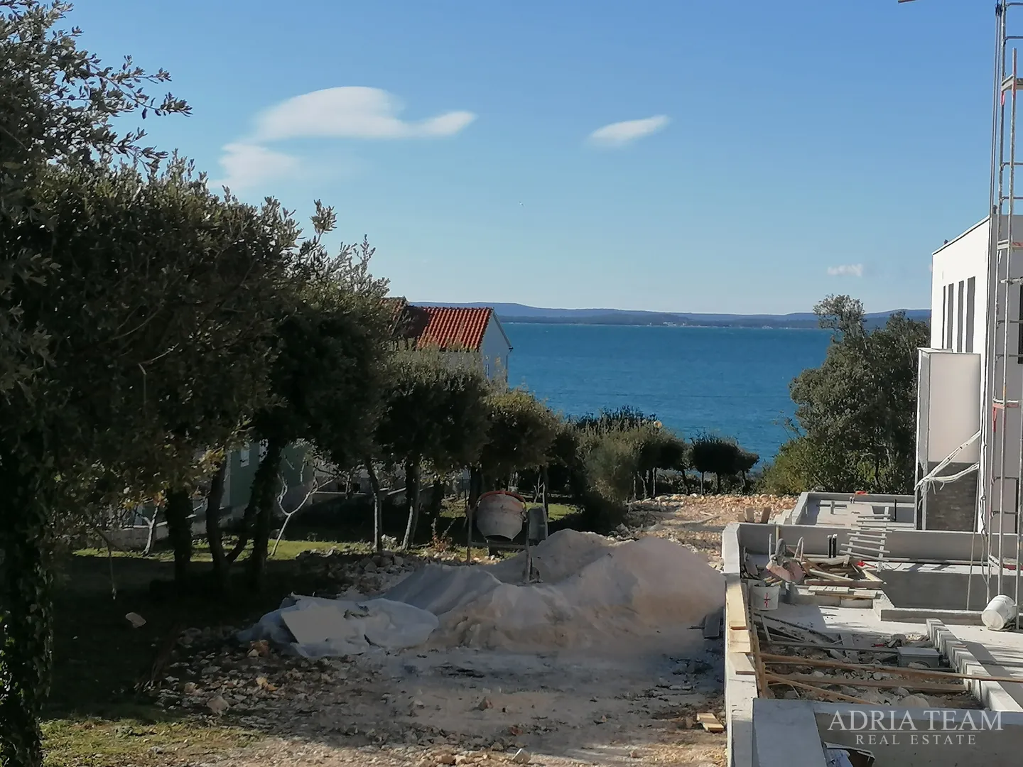apartmanska kuća s 3 apartmana, 120 m od mora, petrčane - zadar - slika 9