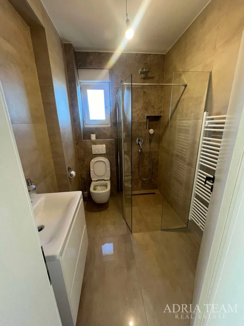 posebna ljetna akcija! apartman u stambenoj zgradi, 80 m od mora - diklo, zadar - slika 30