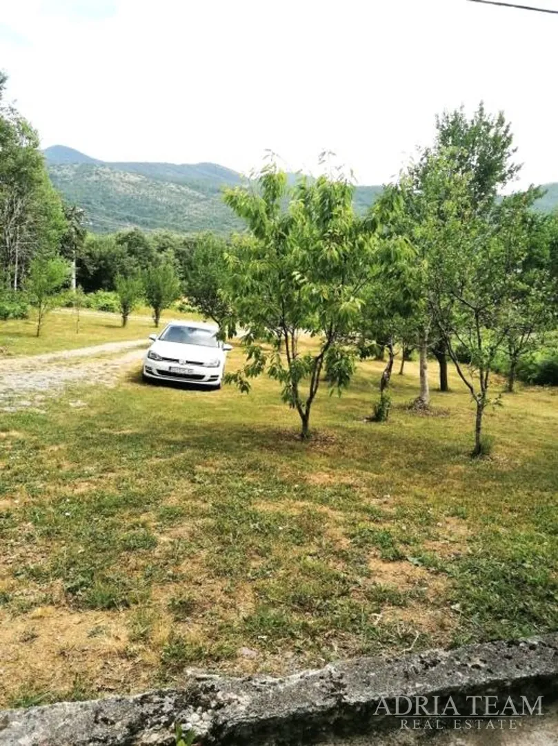 kuća u predivnom okruženju - ričice - slika 17