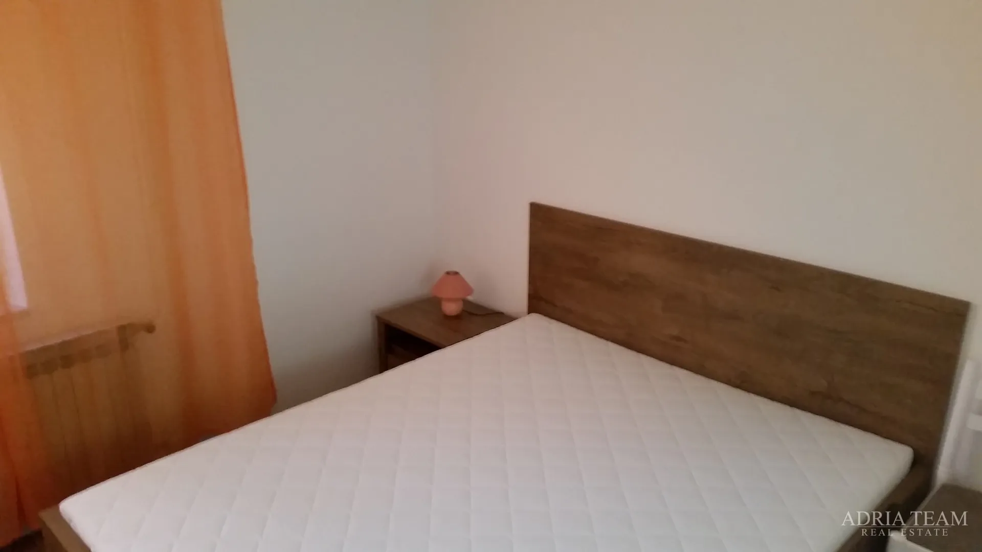 apartmanska kuća 100 m od mora, odlična lokacija - novalja, pag - slika 26