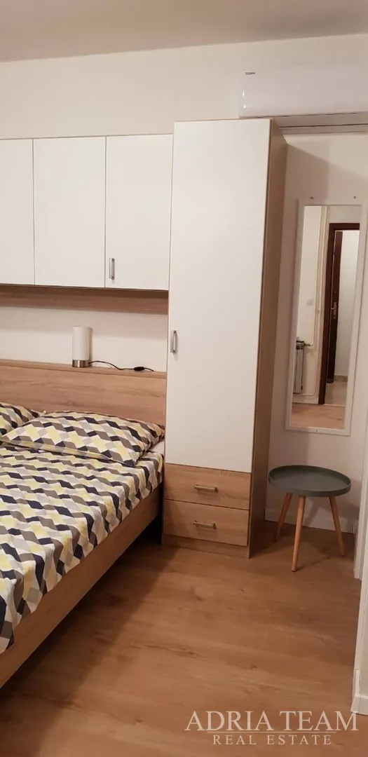 apartmanska kuća 100 m od mora, odlična lokacija - novalja, pag - slika 57