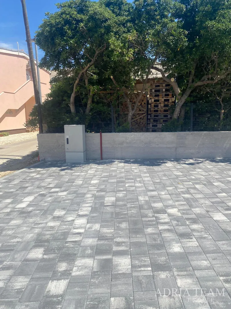 apartmani u novogradnji s pogledom na more, mirna i tiha pozicija!! pag - slika 26