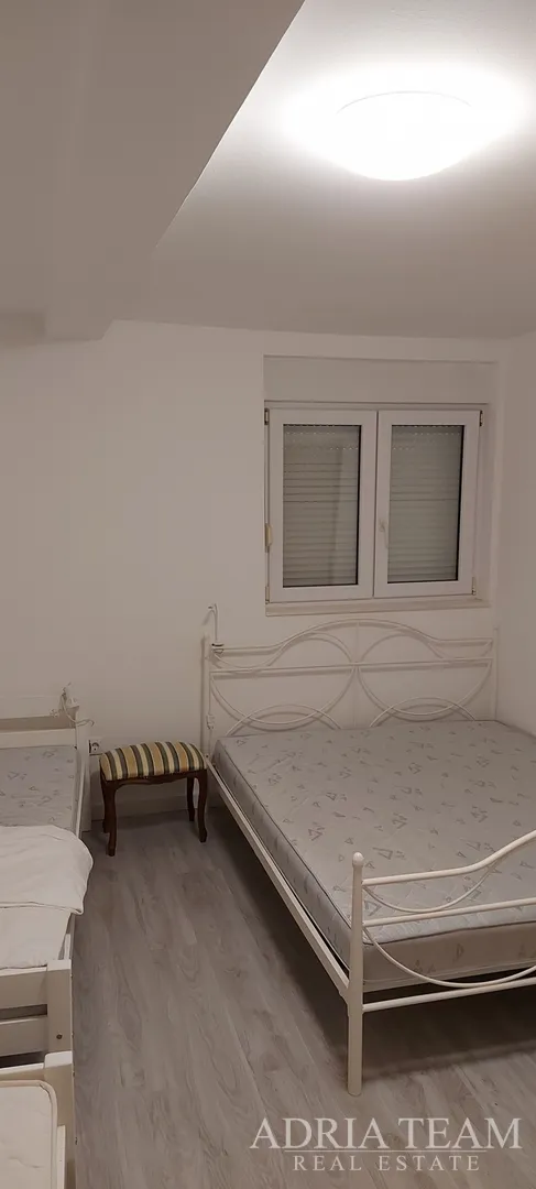 dva spojena apartmana s pogledom na more - okrug gornji, čiovo - slika 3